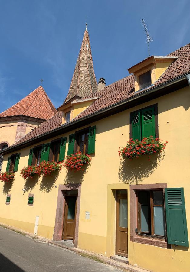 Gite Du Clocher Dans Ancienne Maison Du Vignoble Niedermorschwihr Exterior foto